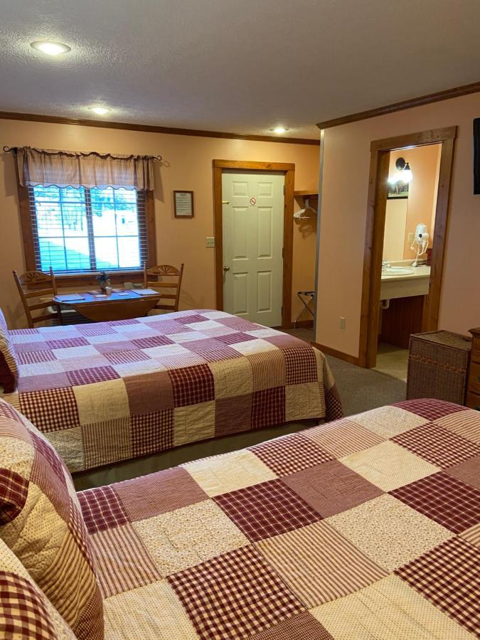 The Garrett Motel